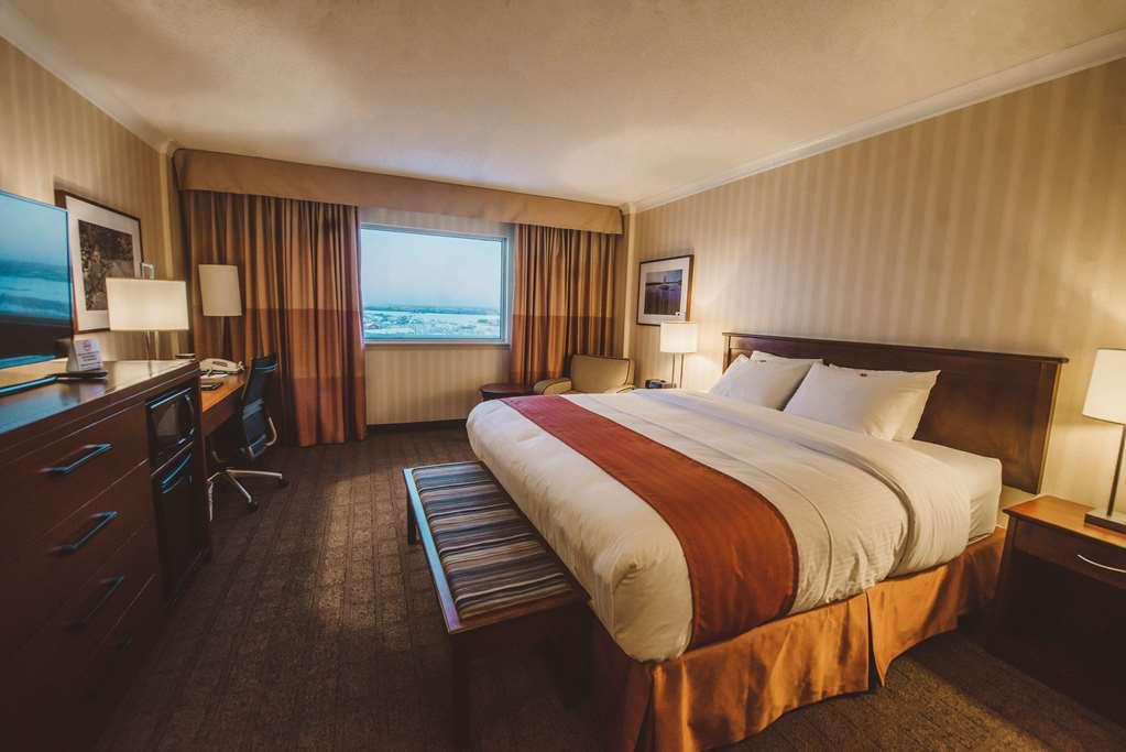 The Explorer Hotel Yellowknife Pokój zdjęcie