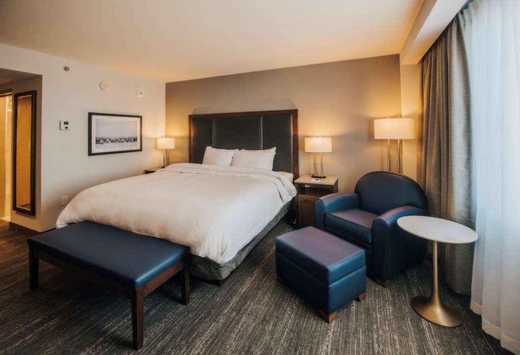 The Explorer Hotel Yellowknife Pokój zdjęcie