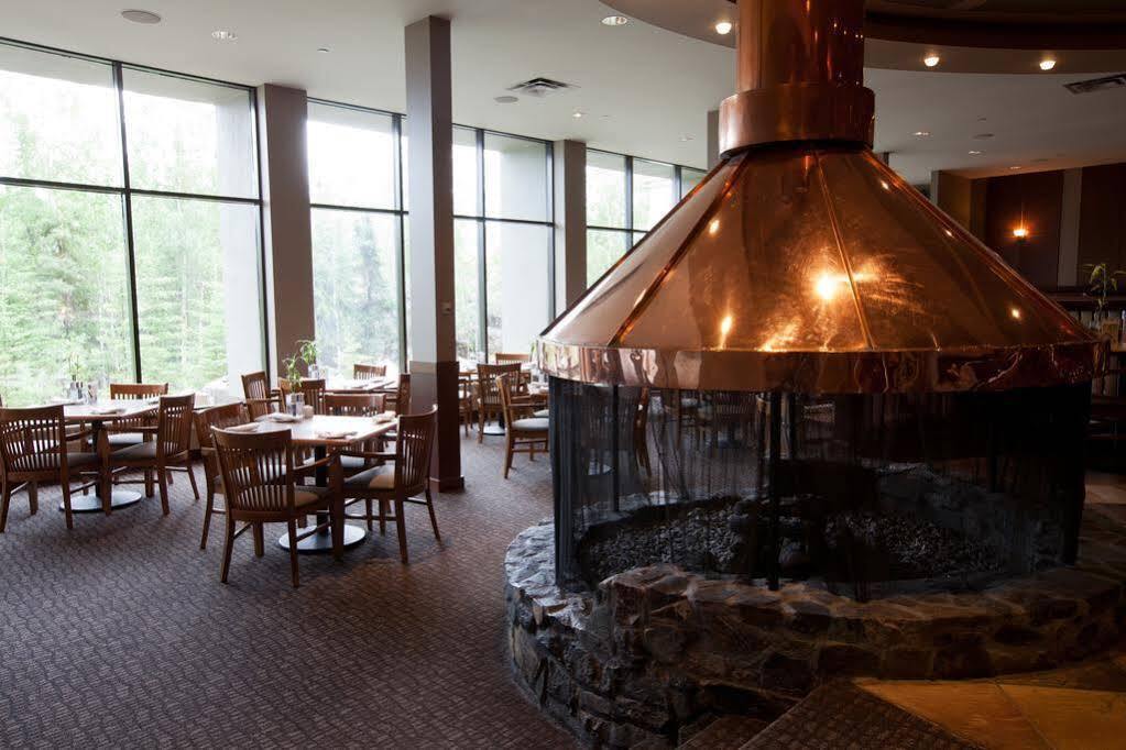 The Explorer Hotel Yellowknife Zewnętrze zdjęcie